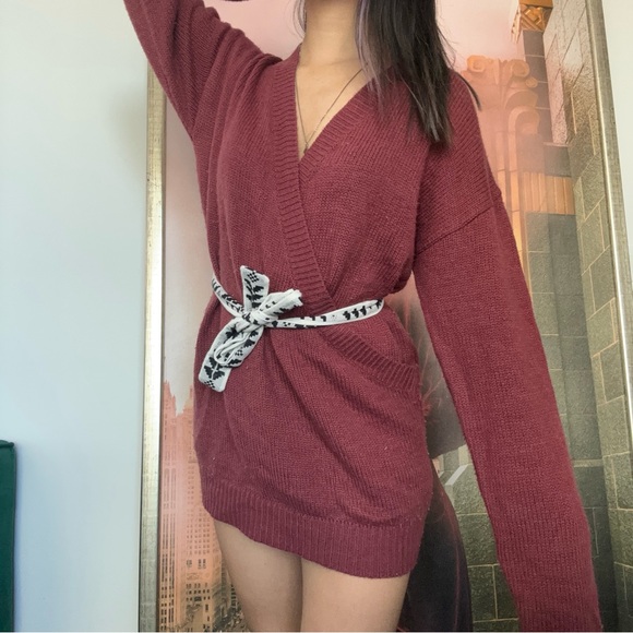 Tobi winter romance oversized sweater dress, size M - Picture 1 of 4